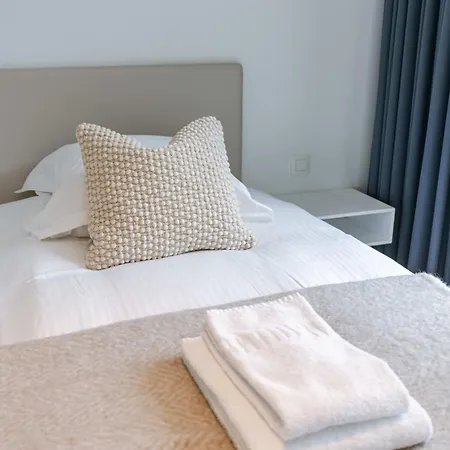 アパート Huswell - With Terrace In The Heart Of ニーウポールト